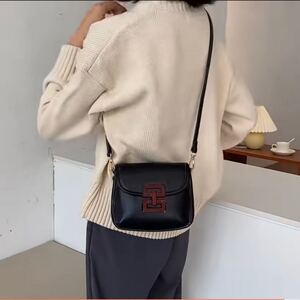 ショルダーバック 斜め掛けショルダーバッグ ブラウン