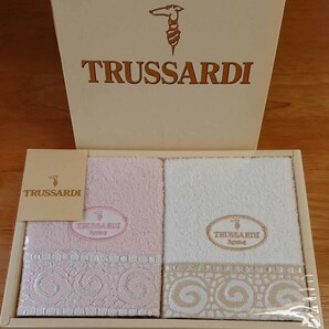 『TRUSSARDI』トラサルディ ウォッシュタオル (2枚セット) ピンク×ホワイト