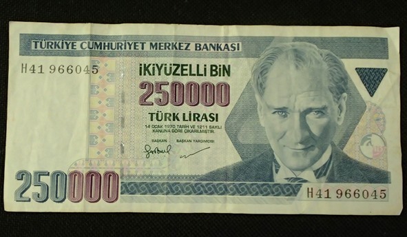 ヤフオク! -「トルコリラ」(紙幣) (貨幣)の落札相場・落札価格