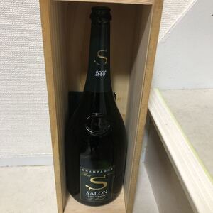 SALONマグナム2006年 空瓶 箱付き
