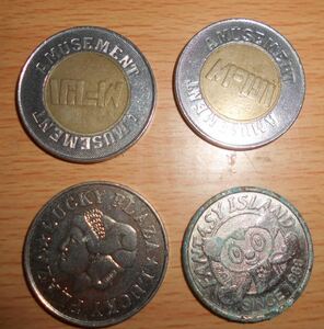 ゲームコイン 金属製 中古 4枚