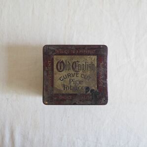 USA Vintage タバコ缶《OLD ENGLISH CURVE CUT PIPE TOBACCO 》アンティーク シャビー アメリカ雑貨 インダストリアル tin antiqueの画像4