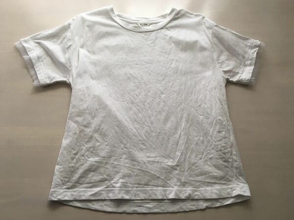 Tシャツ　Avan Lily ホワイト　白Tシャツ