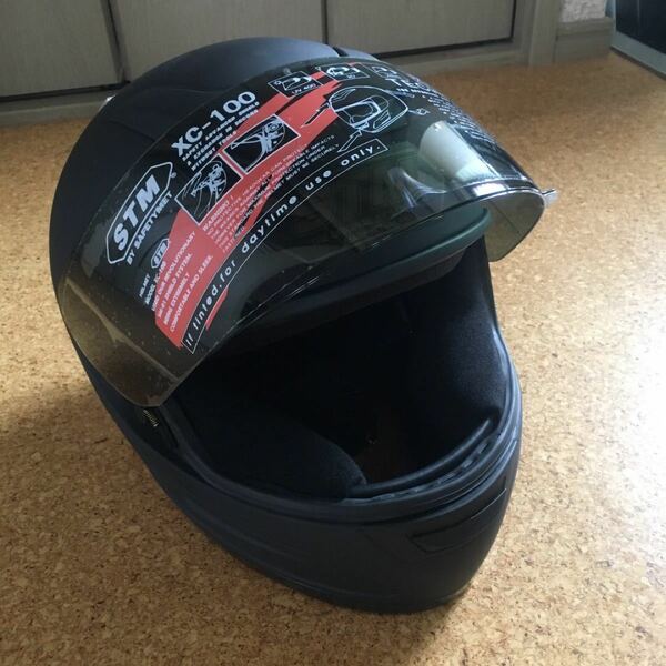 MAD BLACKフルフェイスヘルメット　開封撮影　未使用　Mサイズ〜60表記 フルフェイスヘルメット