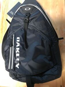 値下げ オークリー OAKLEY ユーティリティ バッグ ブラック