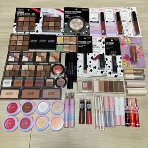 ダイソーコスメ ユーアーグラム UR GLAM スピンズ IT GIRL ミーア キティ 100均 コスメ まとめ売り