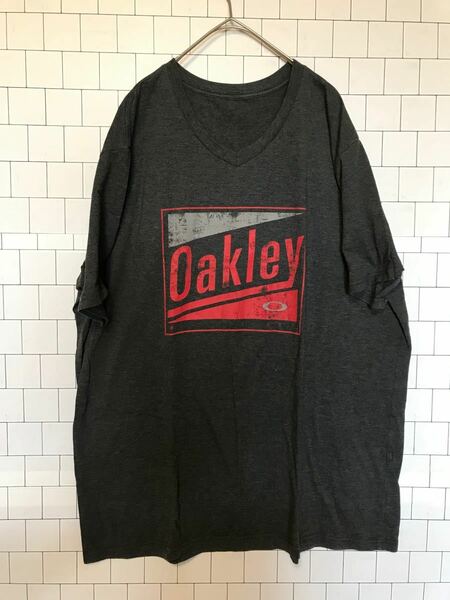 送料込み！　送料込み　アメリカ輸入　オークリー　oakley Tシャツ