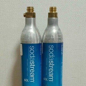 満タン ソーダストリームガス 2本