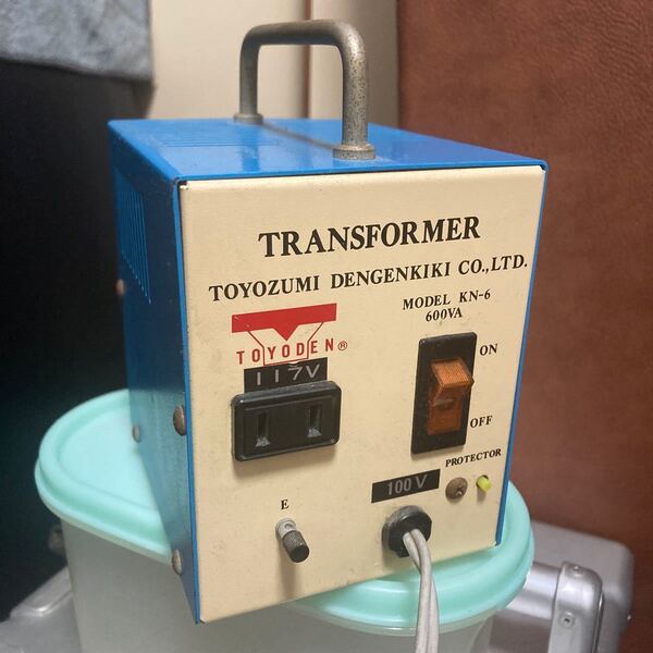 昇圧トランス ステップアップ トランス