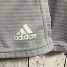 【adidas】アディダス テニス スコート 薄グレー Lサイズ 送料無料！_画像3