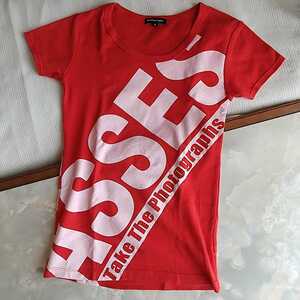 レッド×ホワイト ロゴTシャツ