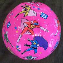 ●昭和レトロ　「ビーチボール　35ｃｍ　戦隊　ピンク」　※40年以上前の未使用品です。_画像1