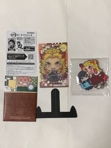 鬼滅の刃 煉獄杏寿郎のカードマスコット& 時透無一郎と煉獄杏寿郎のばんそうこうラバーストラップ