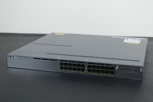 【シスコ CISCO】スイッチ（tny-ws3750x-3560x(A)）12年製　未チェック現状品