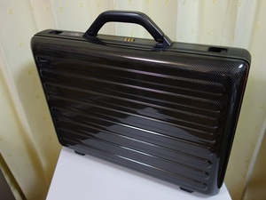 Samsonite Samsonite real carbon attache case ( made in Japan ) rare article finest quality goods 