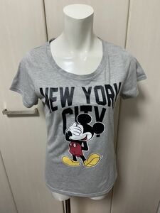 新品　半袖Tシャツ　ミッキー　グレー　Mサイズ　1500円より