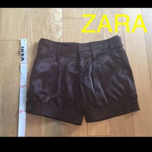 ZARA サテン素材ショートパンツ