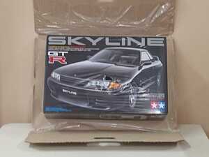 タミヤ 1/24 ニッサン スカイラインGT-R (R32) 〔完全未開封品シュリングパック一部破れ有り〕定形外郵便可能