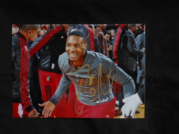 『送料無料』◆NBAスター選手 デイミアン・リラード 直筆サイン◆東京五輪 ドリームチームメンバー◆額縁付き