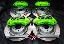 TOYOTA ランドクルーザー 200系 2007-2020 Brembo Brake System 6pot/380mm＆4pot/380mm　　　　　_画像2