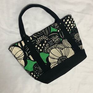トートバッグ 北欧花柄