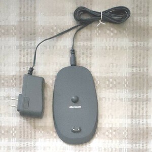 Microsoft Wireless Laser Mouse用充電器