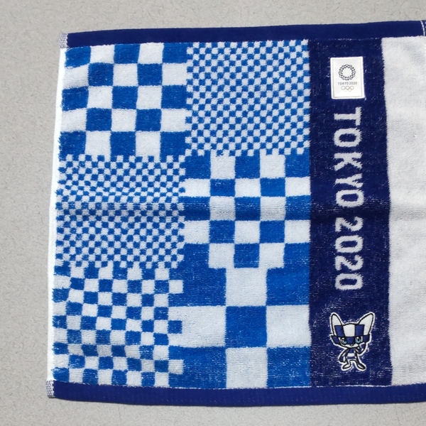 新品 タグ付き 東京2020オリンピック 刺繍 ウォッシュタオル エンブレム ミライトワ 市松模様 公式ライセンス タオル