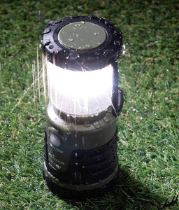 【キャンドルモード搭載】 LED ランタン 超軽量 3段調光機能 電池付属 防水 防塵 ビルトインフック 緊急 非常用 キャンプ アウトドア