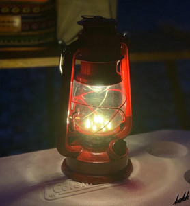 【火を使わない安全仕様】 LED ランタン 無段階調光 ダイヤル式 電池式 レトロ アンティーク アウトドア 防災用ライト レッド