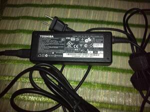 TOSHIBA 東芝 ノートパソコン用 ACアダプター ADP-75SB AB