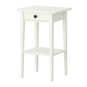 IKEA ベッドサイドテーブル HEMNES ホワイトステイン 送料750円！