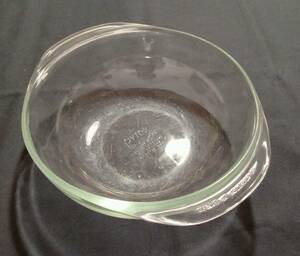 ** Pyrex Pyrex / glass bowl ** MADE IN USA 100 jpy ~ selling out!