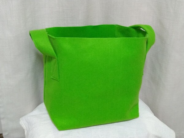 ☆ハンドメイド☆フェルトプランター☆収納BOXとしても利用可能!