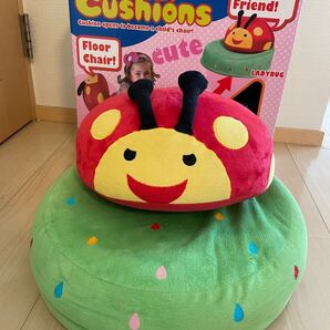 クリッタークッション Critter Cushion てんとう虫