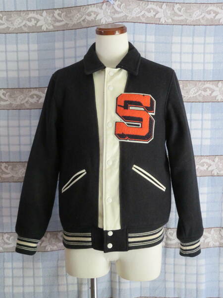 Supreme シュプリ－ム 白黒 CAPTAIN VARSITY アーチロゴ ウール　JKT サイズ S 中古程度良