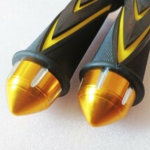 アルミ ハンドル グリップ 22.2mm バーエンド 一体型 金 Ninja250/R EX250K EX250L Ninja250SL BX250A ZXR250 ZXR400 ZXR750 汎用_画像3