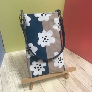 スマホポーチ ハンドメイド