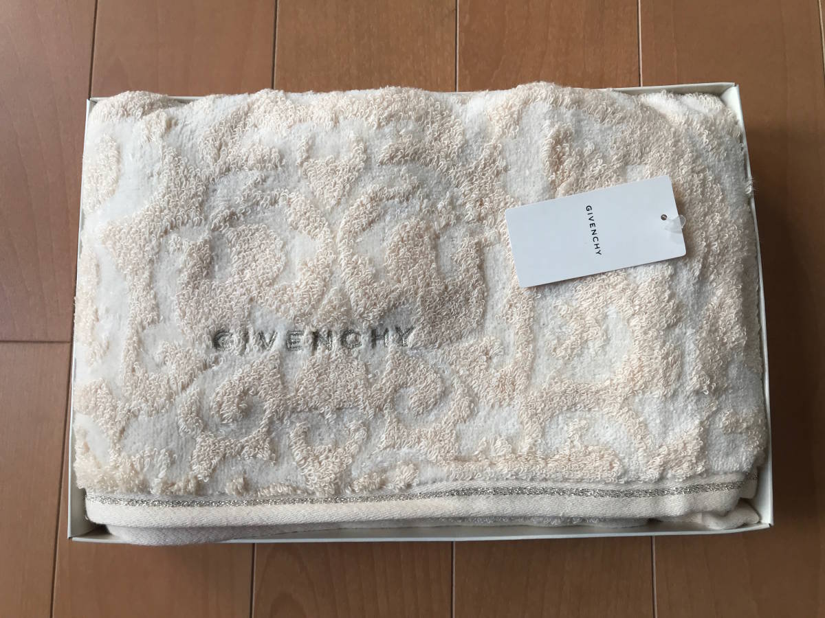 GIVENCHY シバンシー 長財布 ヌードピンク 未使用 www.marsal.pt