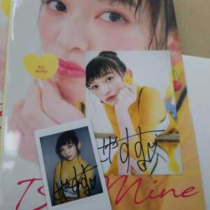 Автограф, подписанный Mine Sayama Suzuka 1-й фотография коллекции Cheki Roam Photo