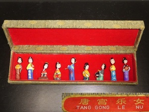 ●唐宮少女 TANG GONG LE NU 置物 人形 中国 民芸品 土産物●