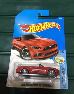 激レア・Hot Wheels Ford mustang GT 2015年　レッド　ホットウィール　コンパーチプル　馬