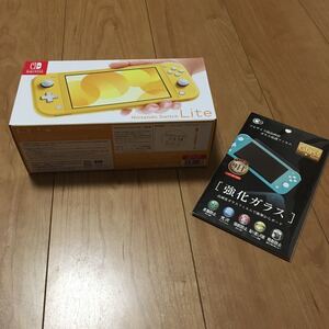 Nintendo Switch Lite イエロー 2021年製