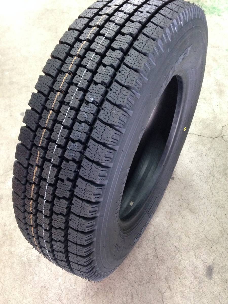 TOYO TIRE DELVEX M935 195/85R15 113/111N オークション比較 - 価格.com