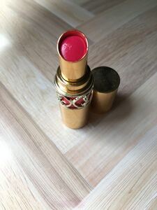YSL ルージュ ヴォリュプテ シャイン