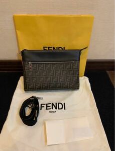 FENDI フェンディ メッセンジャーバッグ 7VA470 ショルダーバッグ