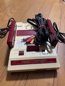 任天堂 ファミコンAV仕様本体のみ Nintendo ファミリーコンピュータ