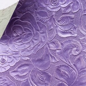 革ハギレ 薔薇型押し パールパープル レザークラフト