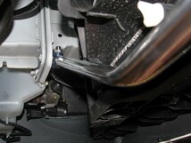 【KAWAI WORKS/カワイ製作所】 フロントモノコックバー MAZDA デミオ DE#FS '07/07~ [MA0420-MOF-00]_画像2