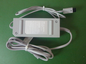 送料無料/30日保証 ■ ACアダプター 任天堂Wii用RVL-002 12V/3.7A(管3090403)