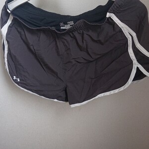 UNDER ARMOUR ランニングパンツ
